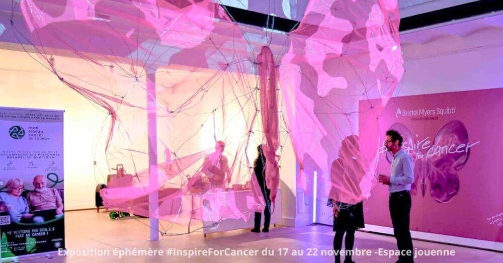Installation immersive de l'exposition Inspire for cancer à l'Espace jouenne à Marseille