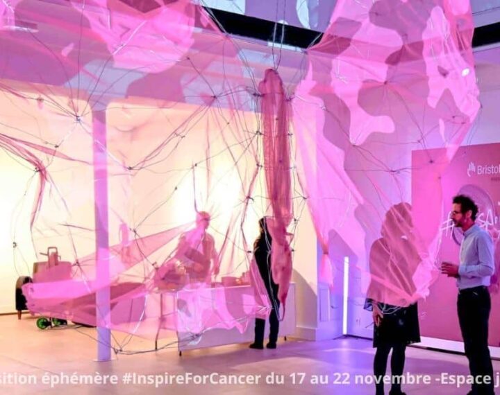 Installation immersive de l'exposition Inspire for cancer à l'Espace jouenne à Marseille