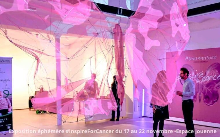 Installation immersive de l'exposition Inspire for cancer à l'Espace jouenne à Marseille