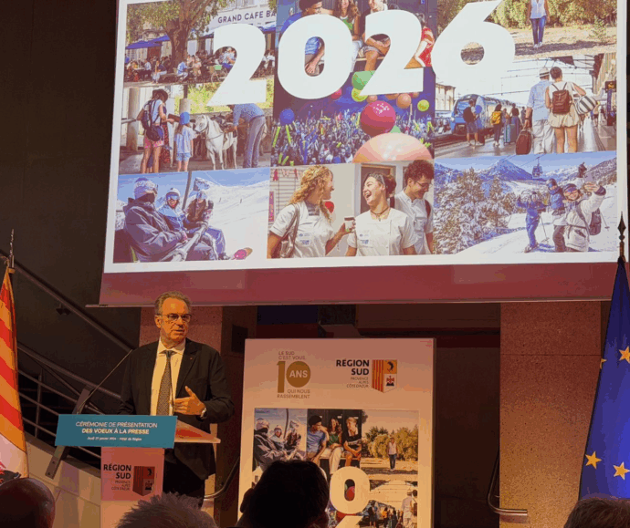 Renaud Muselier prononçant son discours lors de la cérémonie des voeux 2026 de la Région Sud