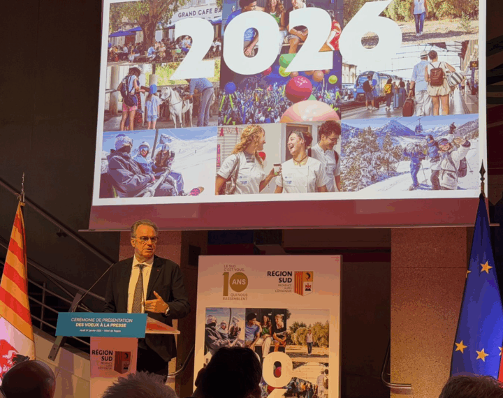 Renaud Muselier prononçant son discours lors de la cérémonie des voeux 2026 de la Région Sud