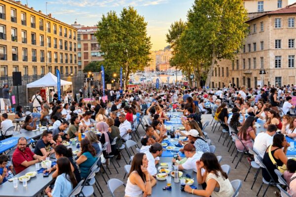 Grande tablée du festival Kouss·Kouss à Marseille , place Bargemon lors de l’édition 2026