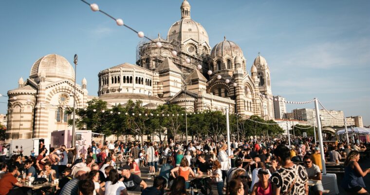 Street food festival 2026 sur l'esplanade de la Major à Marseille